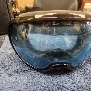 Sleek Black Ski Goggles